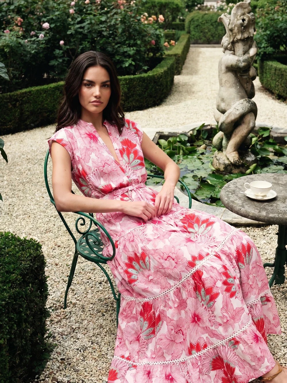 Poupette St. Barths Kora Floral Maxi dress
PINK PADANG NWT